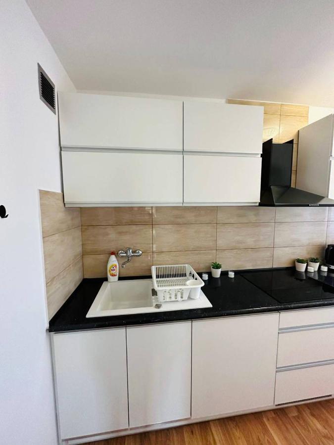 City View Rooms Варшава Екстериор снимка